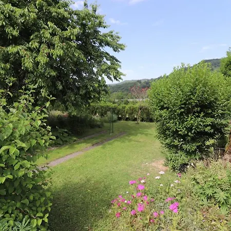 Maison Renovee Avec Jardin, Pres De Super-lioran - 4 Pers, 70 M², Animaux Acceptes - Fr-1-742-190