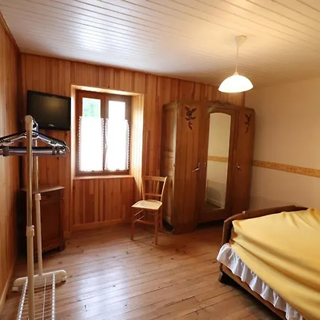 Maison Renovee Avec Jardin, Pres De Super-lioran - 4 Pers, 70 M², Animaux Acceptes - Fr-1-742-190 בית נופש